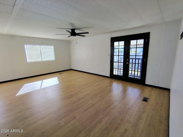 980 N Ironwood Drive 15, Apache Junction, AZ 85120