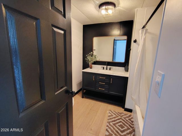 980 N Ironwood Drive 15, Apache Junction, AZ 85120