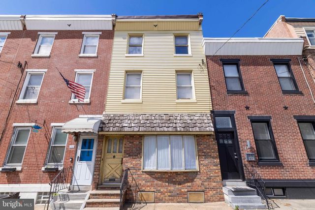 2360 E YORK ST, Philadelphia, PA 19125