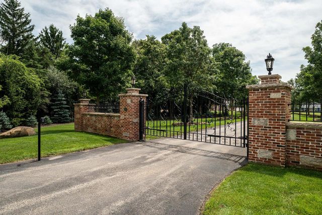 3855 County Highway C, West Bend, WI 53095
