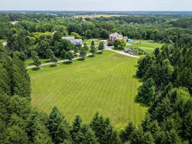 3855 County Highway C, West Bend, WI 53095