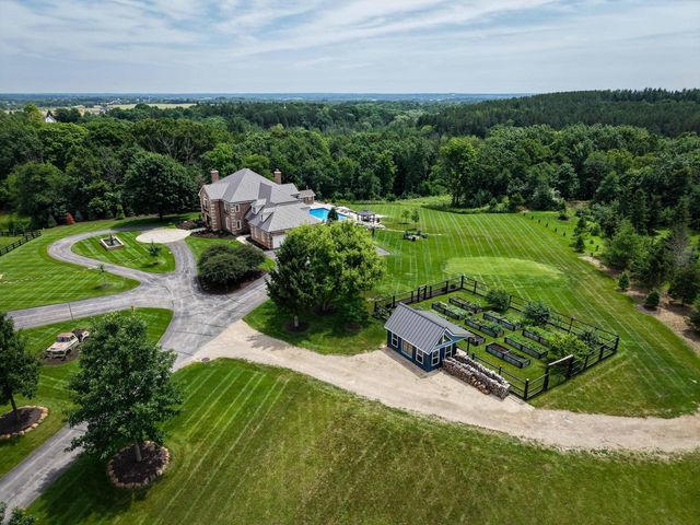 3855 County Highway C, West Bend, WI 53095