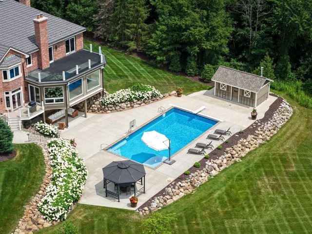 3855 County Highway C, West Bend, WI 53095