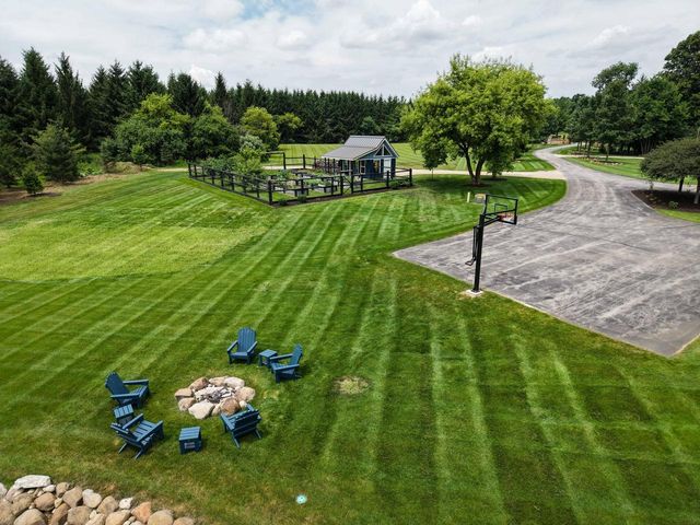 3855 County Highway C, West Bend, WI 53095