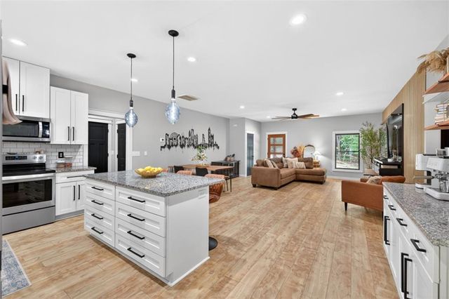 600 H D Atha, Monroe, GA 30655