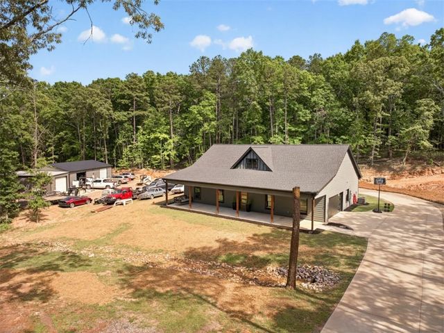 600 H D Atha, Monroe, GA 30655