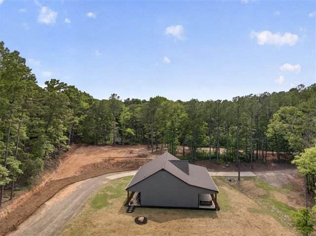 600 H D Atha, Monroe, GA 30655