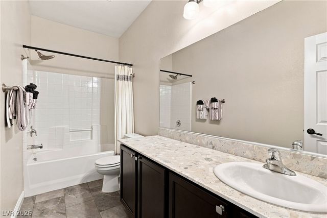 2668 Dorshester Heights Court, Las Vegas, NV 89108