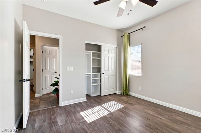 2668 Dorshester Heights Court, Las Vegas, NV 89108