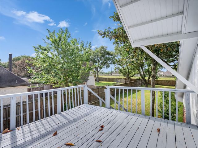 7814 Knob Hill Avenue, Pasadena, TX 77505