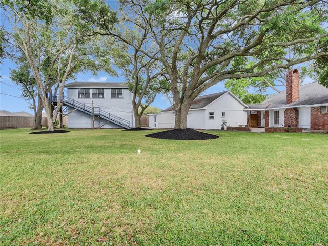 7814 Knob Hill Avenue, Pasadena, TX 77505