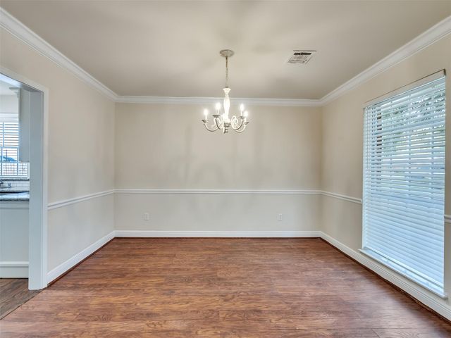 7814 Knob Hill Avenue, Pasadena, TX 77505