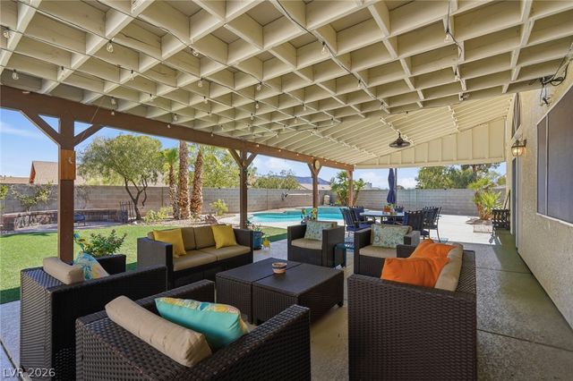 206 Oleander Place, Henderson, NV 89015