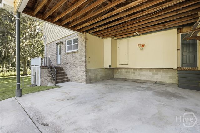 237 Kensington Drive, Savannah, GA 31405