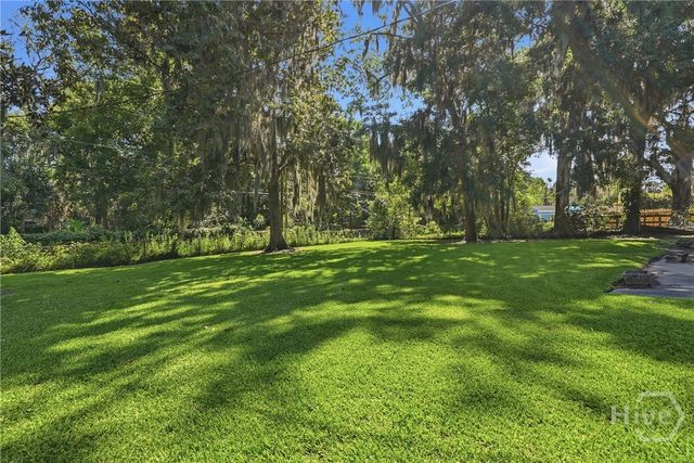 237 Kensington Drive, Savannah, GA 31405