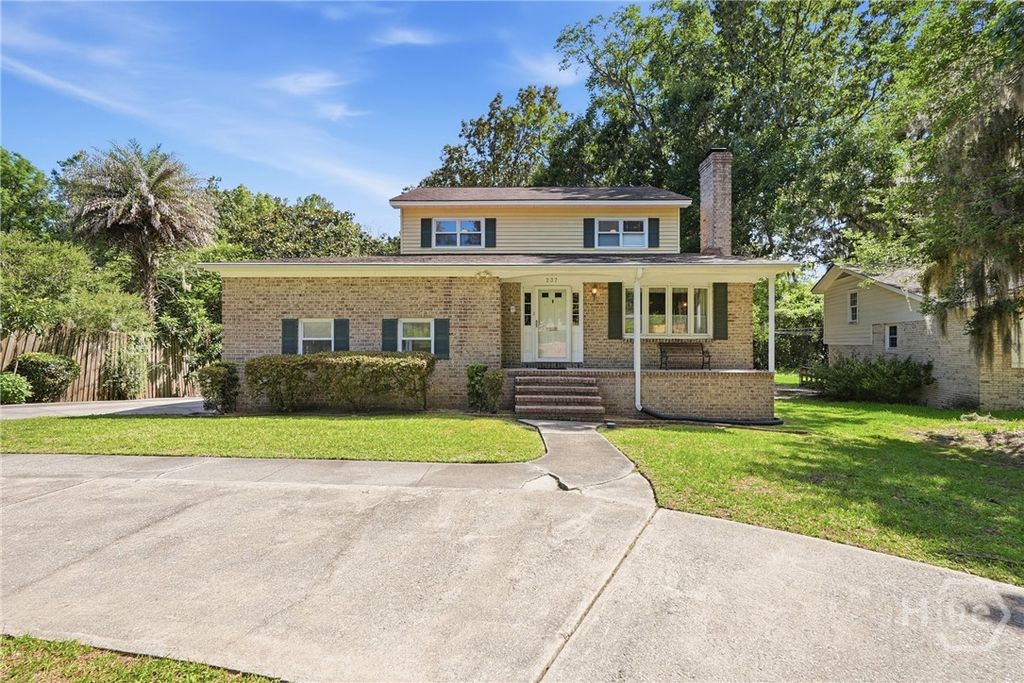 237 Kensington Drive, Savannah, GA 31405
