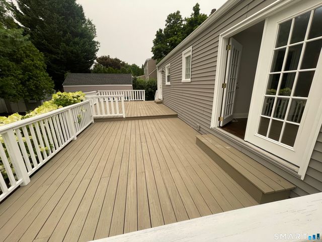 86 Ferndale Avenue, Stratford, CT 06614