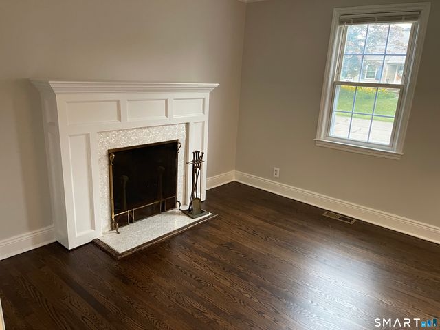 86 Ferndale Avenue, Stratford, CT 06614