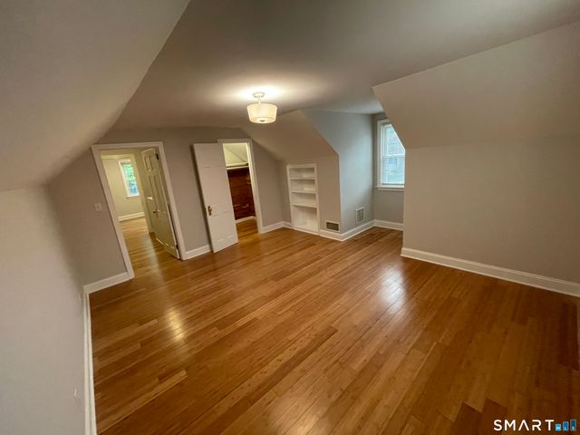86 Ferndale Avenue, Stratford, CT 06614