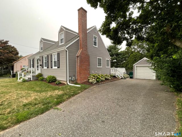 86 Ferndale Avenue, Stratford, CT 06614