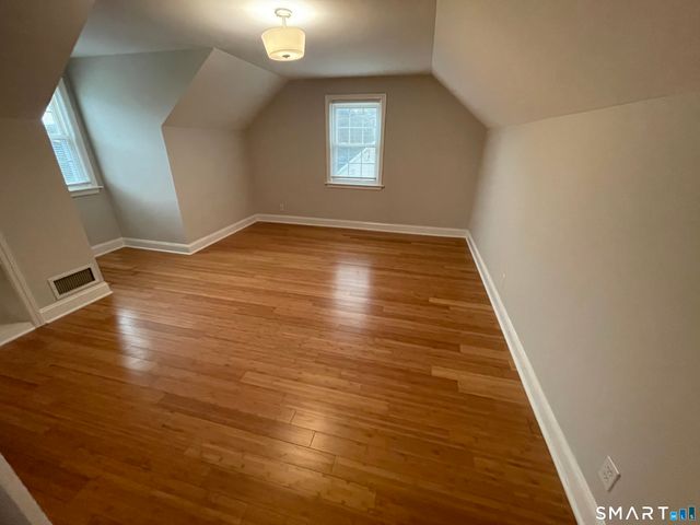 86 Ferndale Avenue, Stratford, CT 06614