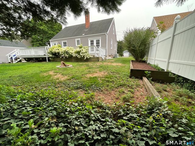 86 Ferndale Avenue, Stratford, CT 06614
