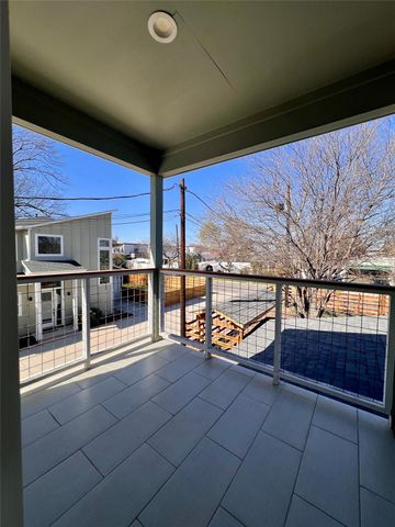 1101 Stobaugh ST B, Austin, TX 78757