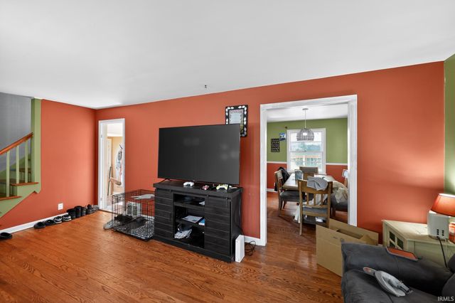 1010 W Lawrence Street, Mishawaka, IN 46545