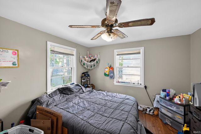 1010 W Lawrence Street, Mishawaka, IN 46545