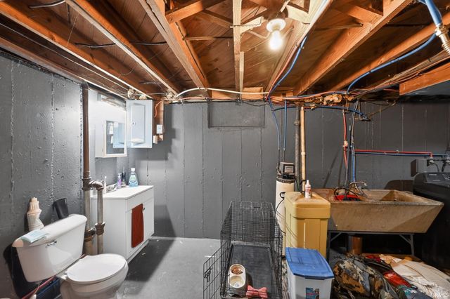 1010 W Lawrence Street, Mishawaka, IN 46545