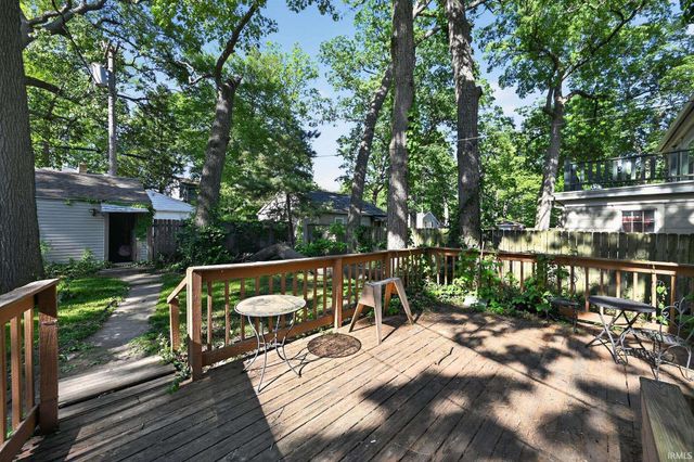 1010 W Lawrence Street, Mishawaka, IN 46545