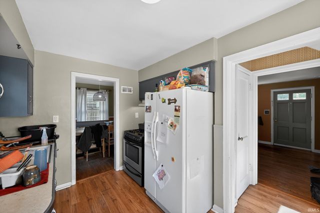 1010 W Lawrence Street, Mishawaka, IN 46545