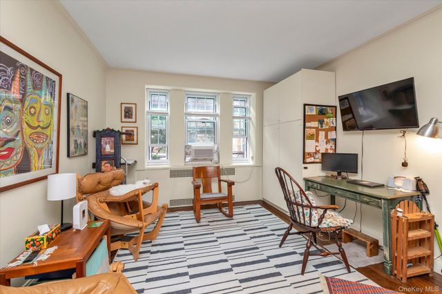 3525 77th Street B19, Jackson Heights, NY 11372