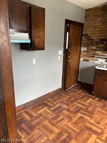 12029 Griffing Avenue 2, Cleveland, OH 44120
