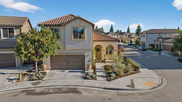 11664 Bella Verde Avenue, Fresno, CA 93730