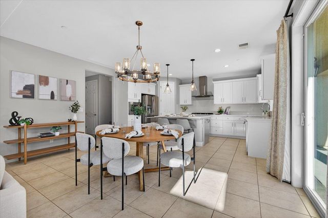 11664 Bella Verde Avenue, Fresno, CA 93730