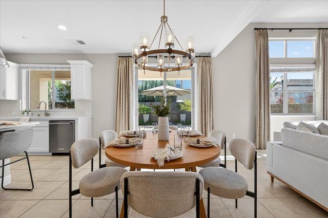 11664 Bella Verde Avenue, Fresno, CA 93730