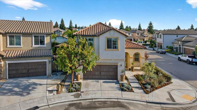 11664 Bella Verde Avenue, Fresno, CA 93730