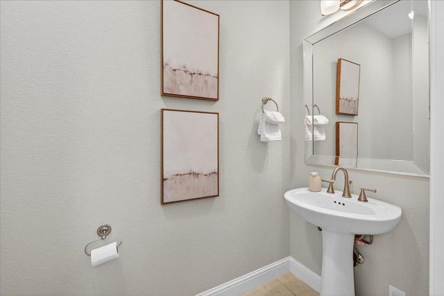 11664 Bella Verde Avenue, Fresno, CA 93730