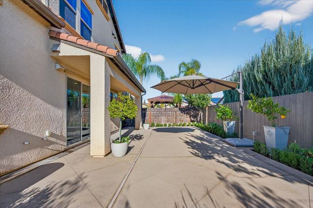 11664 Bella Verde Avenue, Fresno, CA 93730