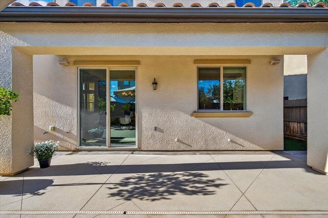 11664 Bella Verde Avenue, Fresno, CA 93730