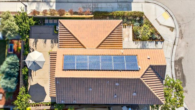 11664 Bella Verde Avenue, Fresno, CA 93730