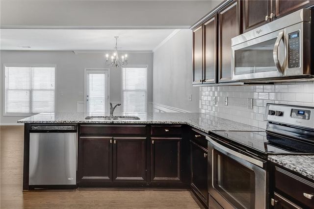 1024 Haley Woods Lane, Lawrenceville, GA 30043