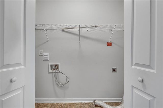 1024 Haley Woods Lane, Lawrenceville, GA 30043