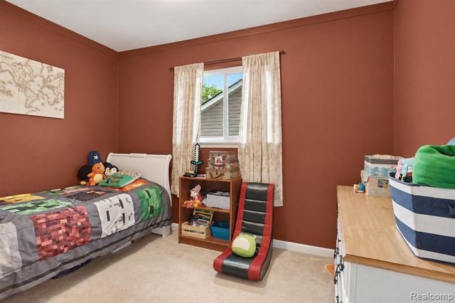 34748 Glen Street, Westland, MI 48186