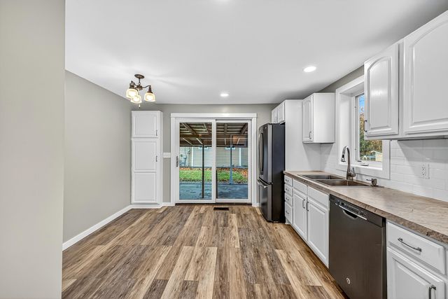 7823 Old Channel Trail, Montague City, MI 49437