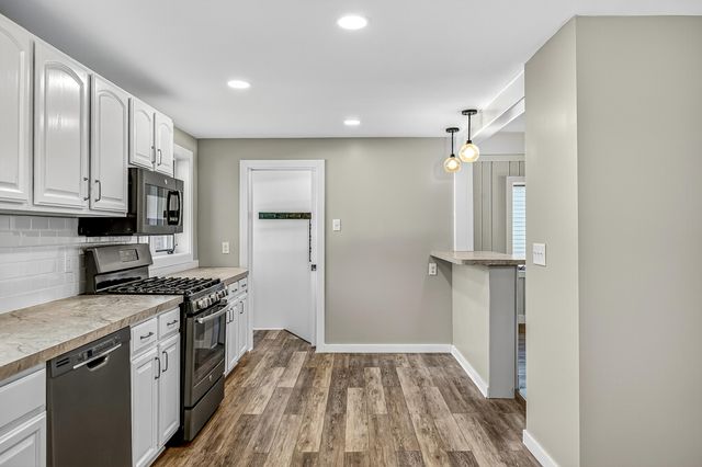 7823 Old Channel Trail, Montague City, MI 49437