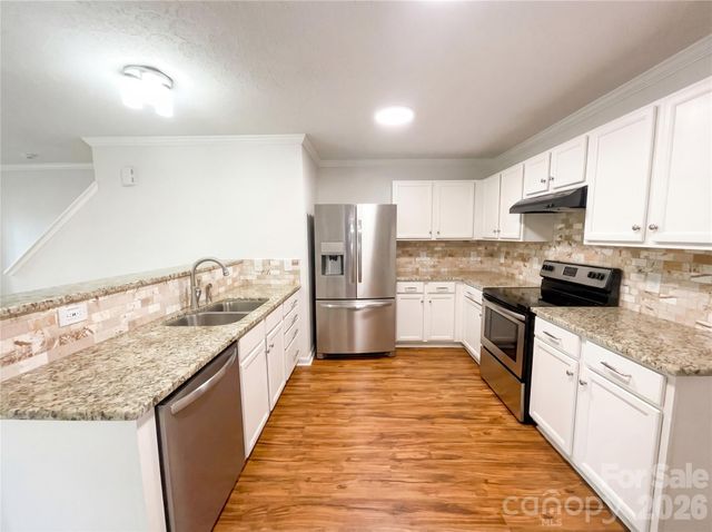 644 Carybrook Court, York, SC 29745