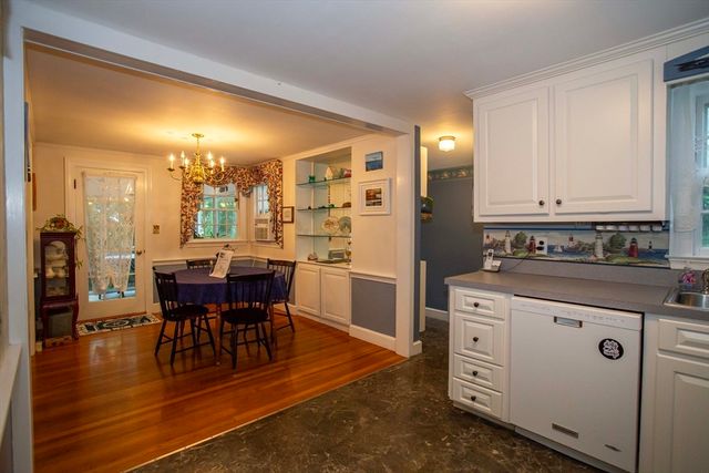 72 Eustis Ave, Wakefield, MA 01880