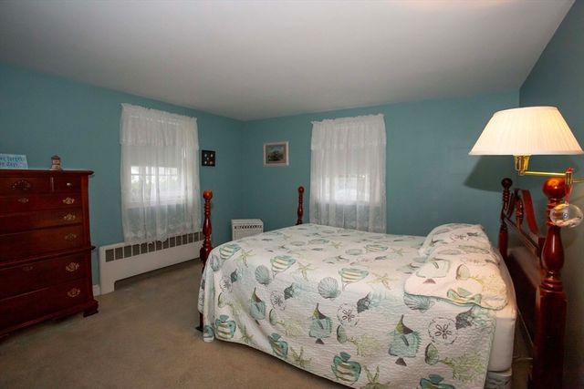 72 Eustis Ave, Wakefield, MA 01880